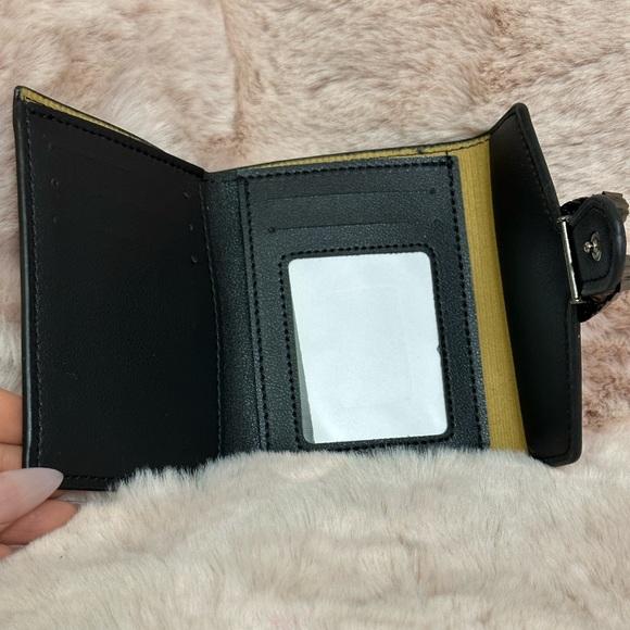 Gucci women wallet - Picture 4 of 5